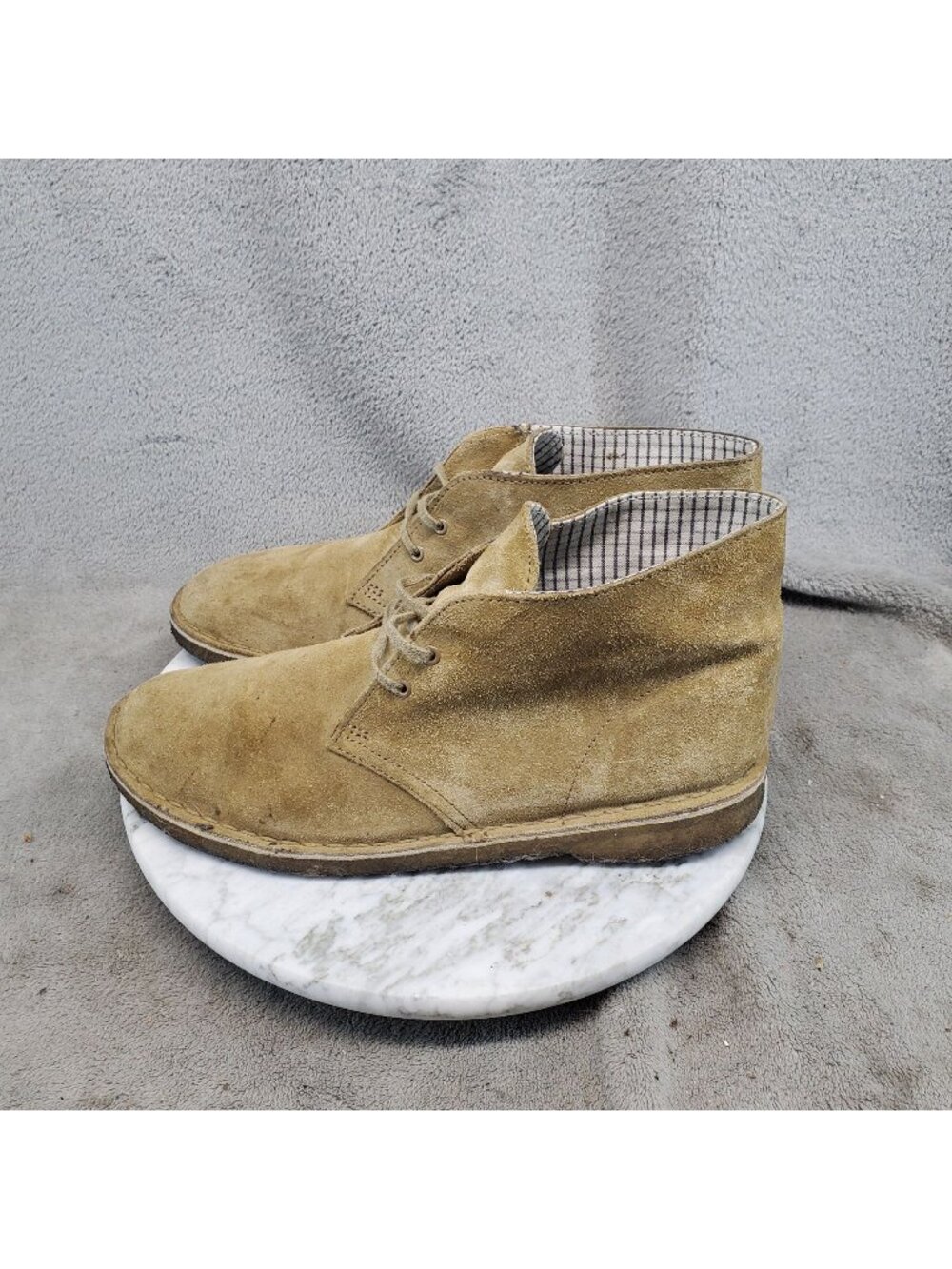 Clarks Shoes Mens Size 8.5 Tan Suede Lace Up Desert Boots *Read*